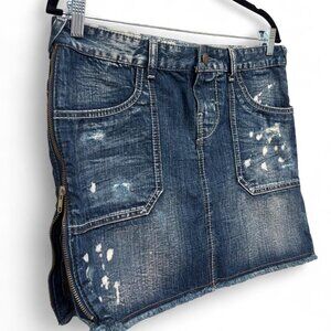 Vintage Guess Denim Mini Skirt Front Zip Y2K Grunge Size 29
